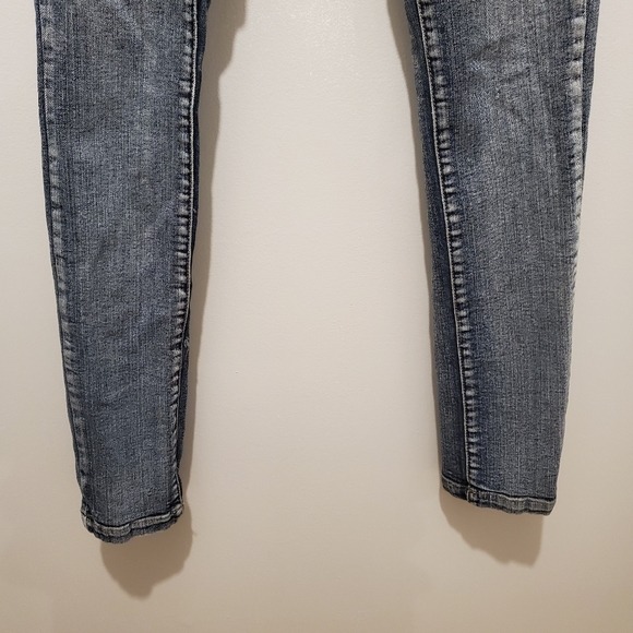 Seductions FD (Size 3) Skinny Jeans - Picture 7 of 11